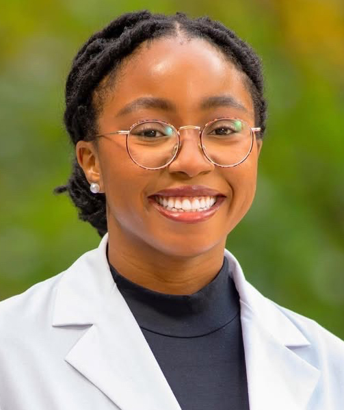 portrait of Megan Ezeude