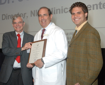 Clinical Center Dr. John I. Gallin receives the 2007 Distinguished Clinical Teacher Award.