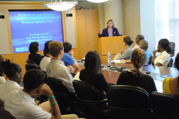 Dr Berger presents to summer students