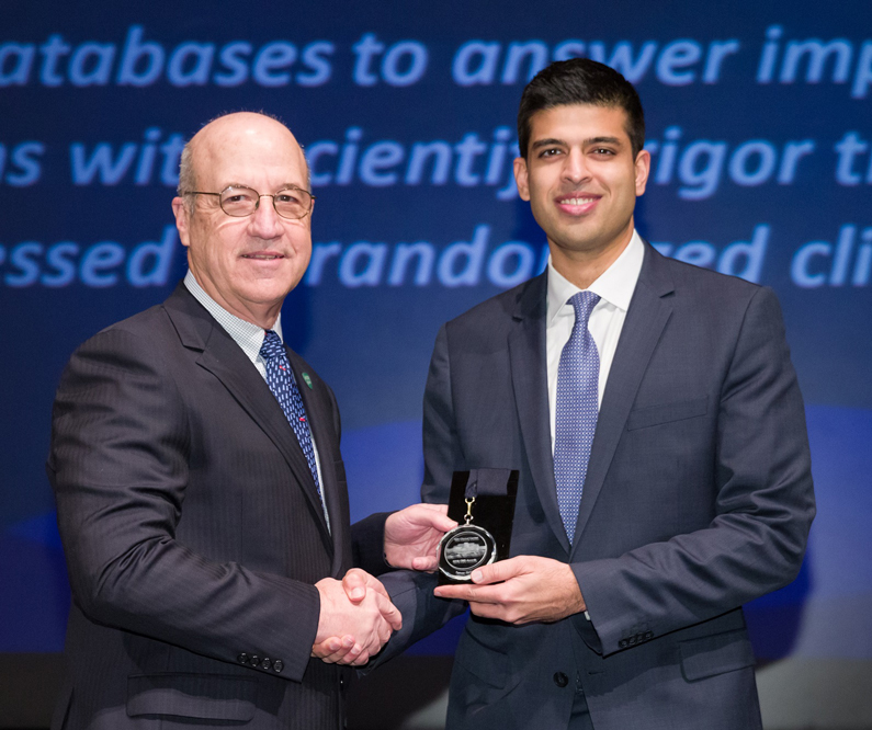 Dr Kadri receives 2018 Science Award